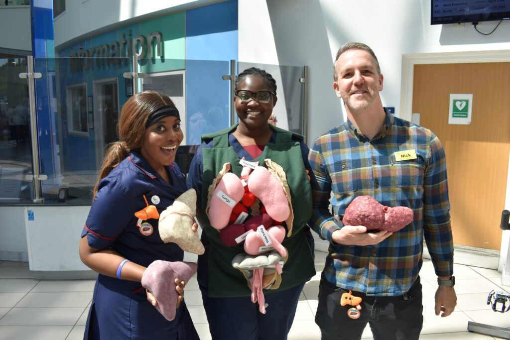 Photograph of reserach colleagues from the Liver Research Team.